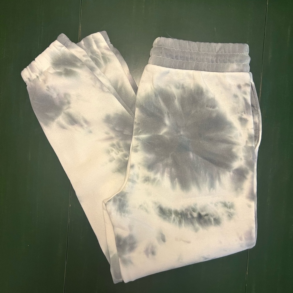 Woman’s Refuge Athletics Joggers